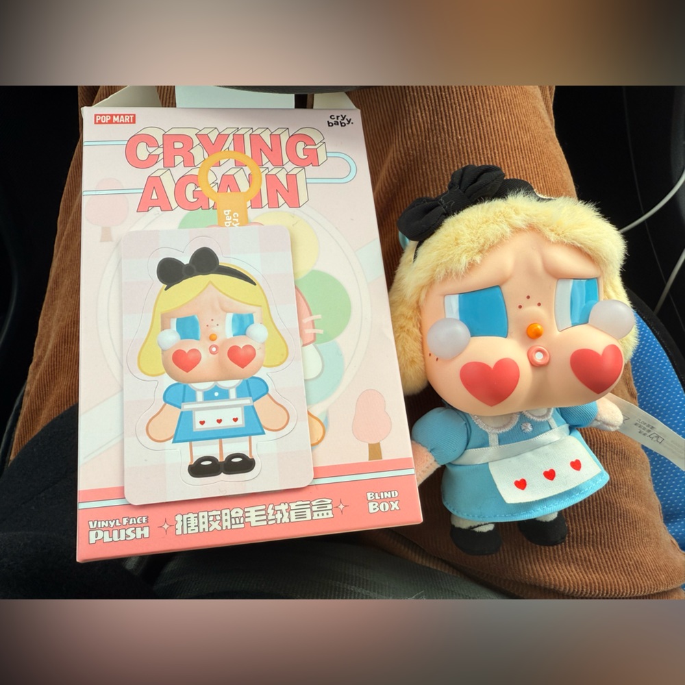 POP MART- CRY BABY CRYAGAIN VINYL FACE PLUSH SERIES